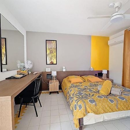 Studio Dans Village Vacances Manganao Сен-Франсуа Экстерьер фото